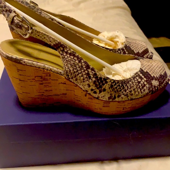 COPY - Steward Weitzman animal print wedges - Picture 3 of 9